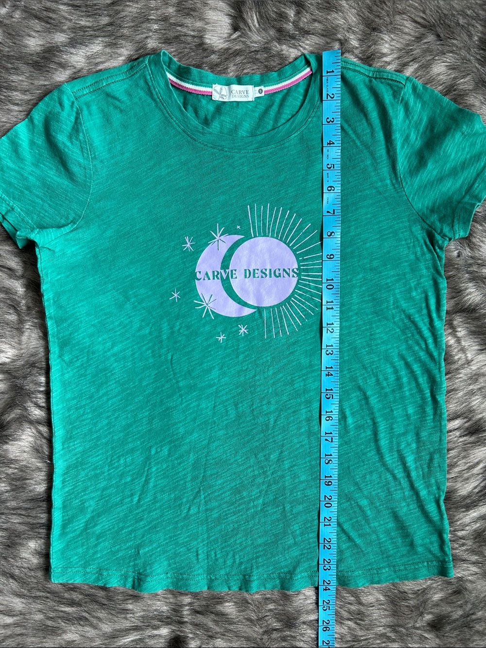 NEW Carve Designs Cassidy Graphic Tee Classic Fit Sun Star & Moon Organic Cotton - Picture 4 of 7